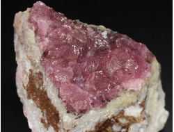 Кобальтокальцит, кристаллы на породе, Марокко (72*53*45 мм, 161 г) №28619