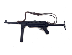 MP-40 "Шмайсер" - 1/6