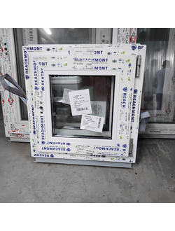 00010-Окно ширина 500 высота 500. Профиль Melke 60 , 32 стеклопакет, ПОВОРОТНОЕ ОТКРЫВАНИЕ