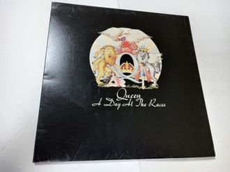 Queen - A Day At The Races (LP, Album, Gat) UK