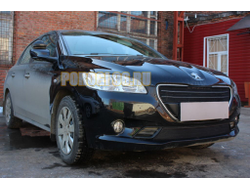 Защита радиатора Peugeot 301 2013- black низ
