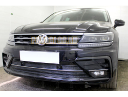 Защита радиатора Volkswagen Tiguan II (SportLine) 2016- (5 частей) black низ PREMIUM