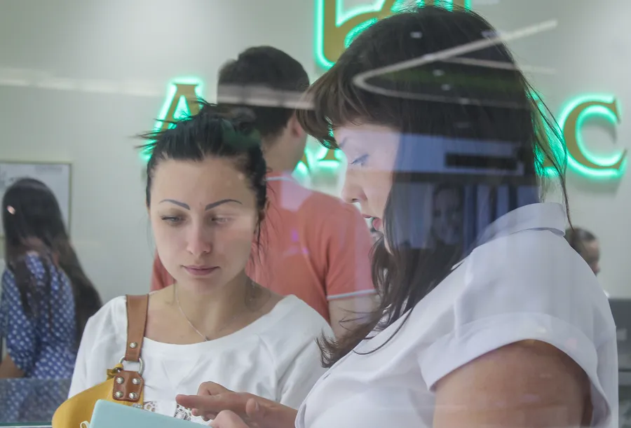 Серия event для VIP клиентов Адамас в СПб и Лен области