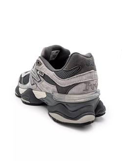 New Balance 9060 Grey