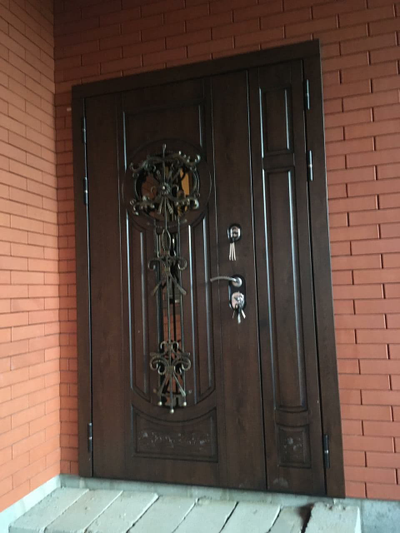 1200*2050 мм. VENMAR. СТАЛЬ 1,8 мм. АФИНА 90 мм. ГРЕЦКИЙ ОРЕХ/ ДУБ КАНЬОН СВЕТЛЫЙ или ГРЕЦКИЙ ОРЕХ/ КОВАНЫЕ ЭЛЕМЕНТЫ