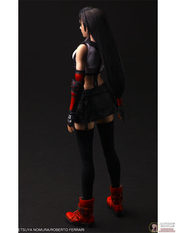 Фигурка Тифа Локхарт (Tifa Lockhart Play Arts Shin)