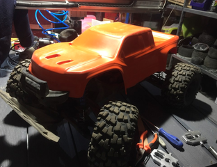 Unbreakable Body for X-Maxx Silverado