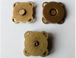 Кнопка бронза магнитная пришивная 18 мм