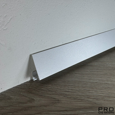 Плинтус Pro Design Corner 570 Белый муар
