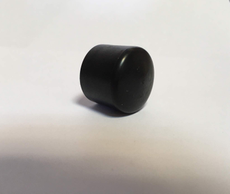 Заглушка   d=22  наружная (пластик)  круглая на трубу