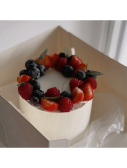 Бенто венок из ягод