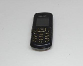 Неисправный телефон Samsung GT-E1080 (нет АКБ, не включается)