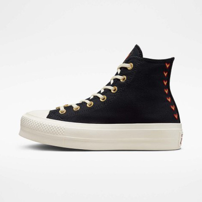 Converse with hearts on cheap