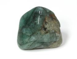 Берилл зеленый, галтовка, Бразилия (23*18*19 мм, 8,8 г) №27508