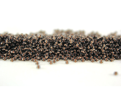 БИСЕР PRECIOSA 10/0 - 50г - 49010 ПРОЗРАЧНЫЙ СЕРЫЙ С МЕДНОЙ ЛИНИЕЙ ВНУТРИ