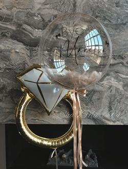 Сфера с перьями и колечко