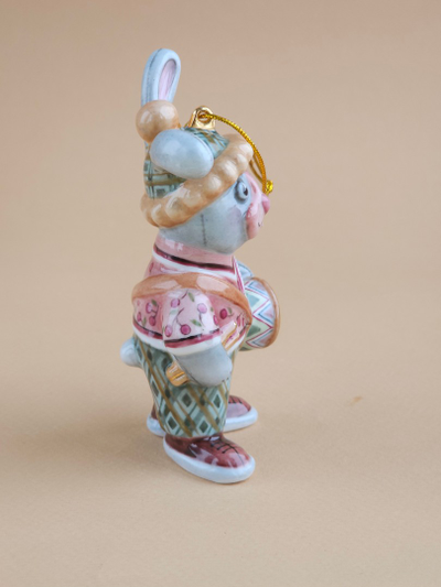 Плюшевый заяц