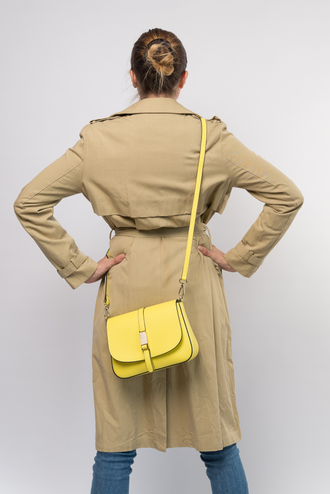 Тренч песочный