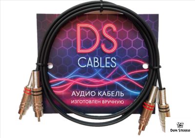 Изображение аудио провода с RCA разъемами