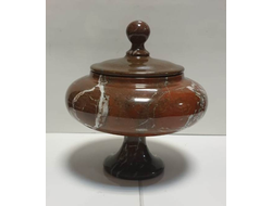 723-2/ Шкатулка яшма, диам. 15см, выс. 15см