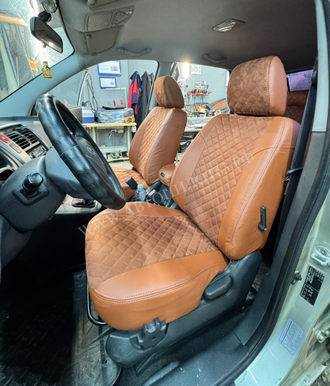 Чехлы на Hyundai Tucson I (2004-2009)