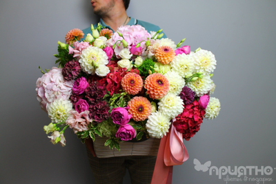 ЦВЕТОЧНАЯ КОМПОЗИЦИЯ № 165