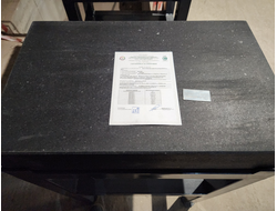 Плита поверочная гранитная 630х400х100 мм №0111 Плоскостность: 3.1 мкм со стендом