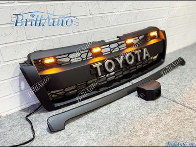 Решетка радиатора Prado 150 2009-2013 с подсветкой