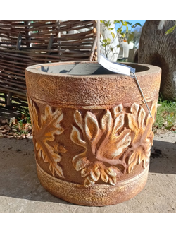 Вазон с листьями