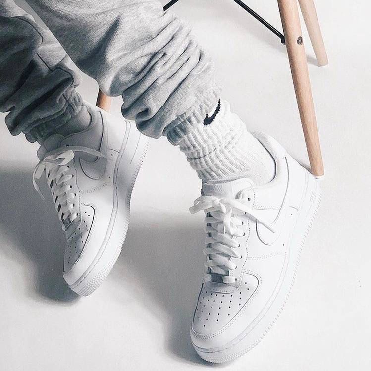 Купить кроссовки Nike Air Force в Санкт-Петербурге. Интернет-магазин ...