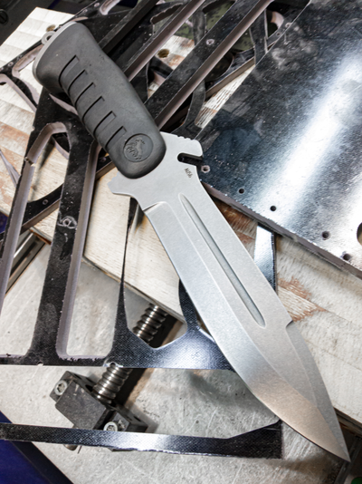 Тактический нож Шторм сталь AUS6, рукоять резина