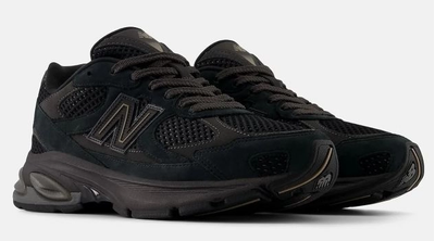 New Balance 2010 All Black