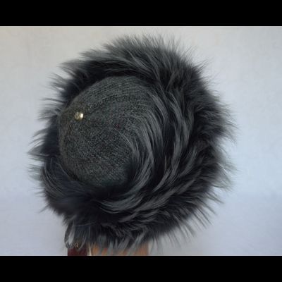 Вязаная шапка с мехом енота Vizio Италия 5872 CCP