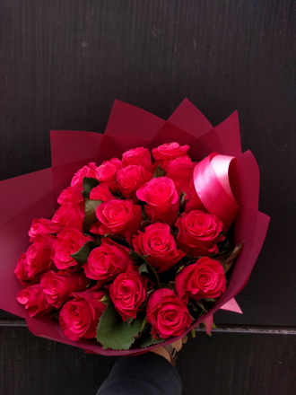 Букет роз, стильные красные розы, 29 роз