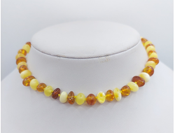 Детские бусы из крупного янтаря  77