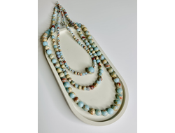 Бусы из голубого халцедона в ассортименте