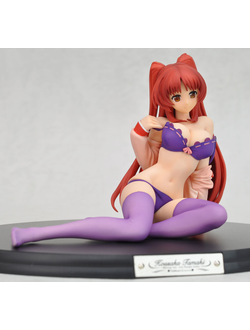 Фигурка 1/7 Тамаки Косака (Tamaki Kousaka Iris Purple Underwear ver.)