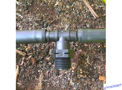 Тройник 16мм х 1/2 х 16мм