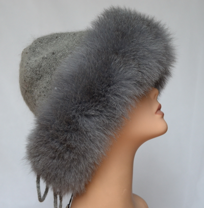Итальянский головной вязаный убор Vizio с мехом фото