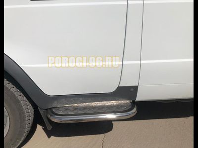Пороги с накладным листом d42 для ГАЗель Соболь