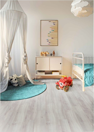 Ламинат Wineo Дуб Лунный LA142N в интерьере