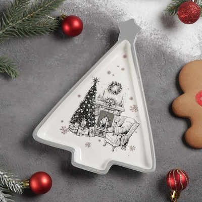 Блюдо Новогоднее "Елка у камина" в подарочной коробке, 21×16×2,5 см