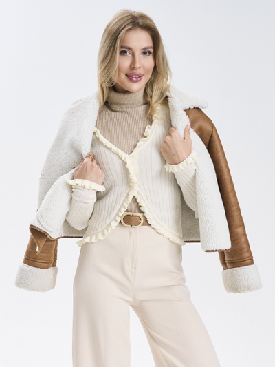 Кардиган вязаный приталенный укороченный на пуговицах