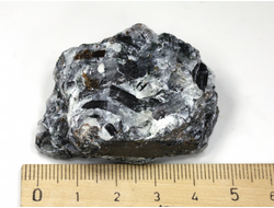 Энигматит, Россия, Мурманская обл. (47*35*18 мм, 42 г) №25621