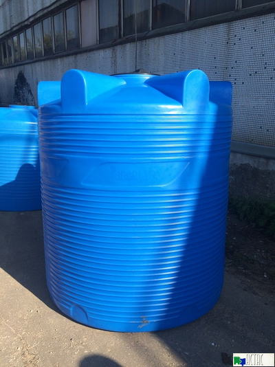 Емкость V 3000 литров