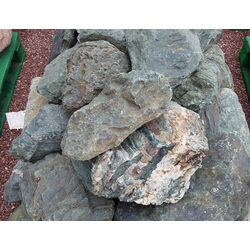 Валун Змеевик, фракция 100-500 мм