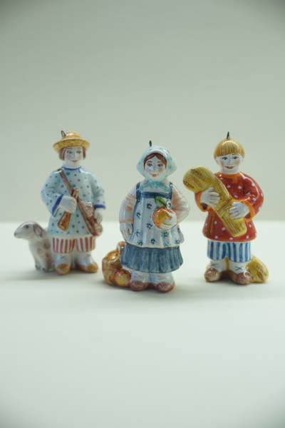 Мальчик со снопом