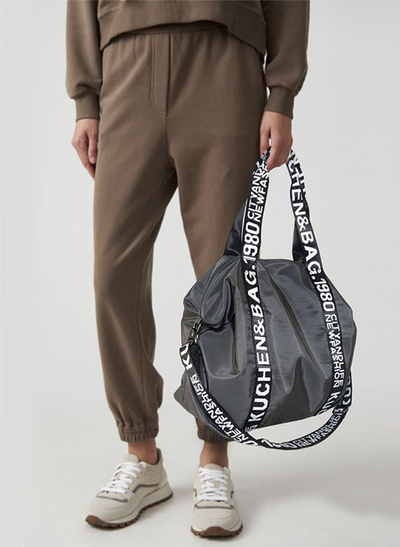 (АРТИКУЛ: 9714/1) СУМКА БОЛЬШАЯ, ТЕКСТИЛЬ (НЕЙЛОН), СЕРАЯ С ЧЕРНО-БЕЛОЙ ОТДЕЛКОЙ, РУЧКИ И РЕМЕНЬ ЧЕРЕЗ ПЛЕЧО