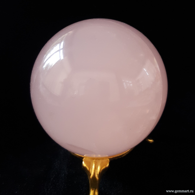 Шар из розового кварца с эффектом звезды. 70*70*70мм.