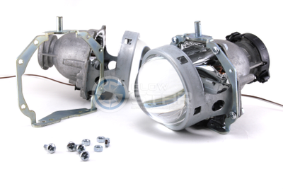 Комплект Hella 3R с рамками для замены адаптивных (поворотных) линз автомобиля Lexus LX570 (2012-2014)